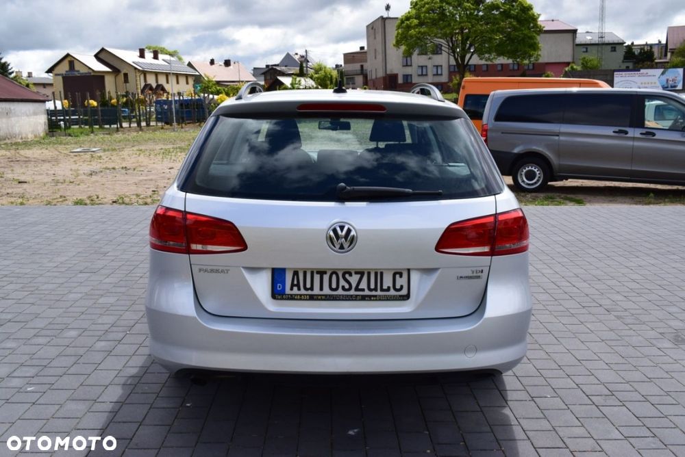 Volkswagen Passat - 8