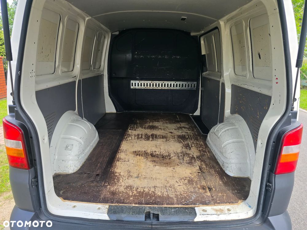 Volkswagen Transporter - 16
