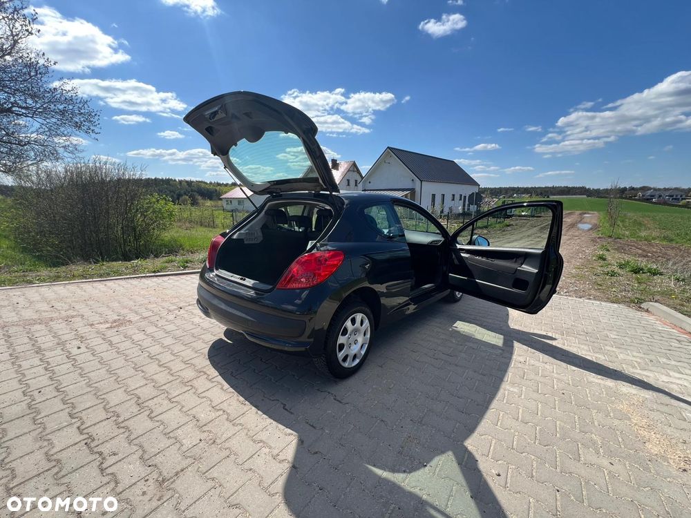 Peugeot 207 1.4 Trendy - 19