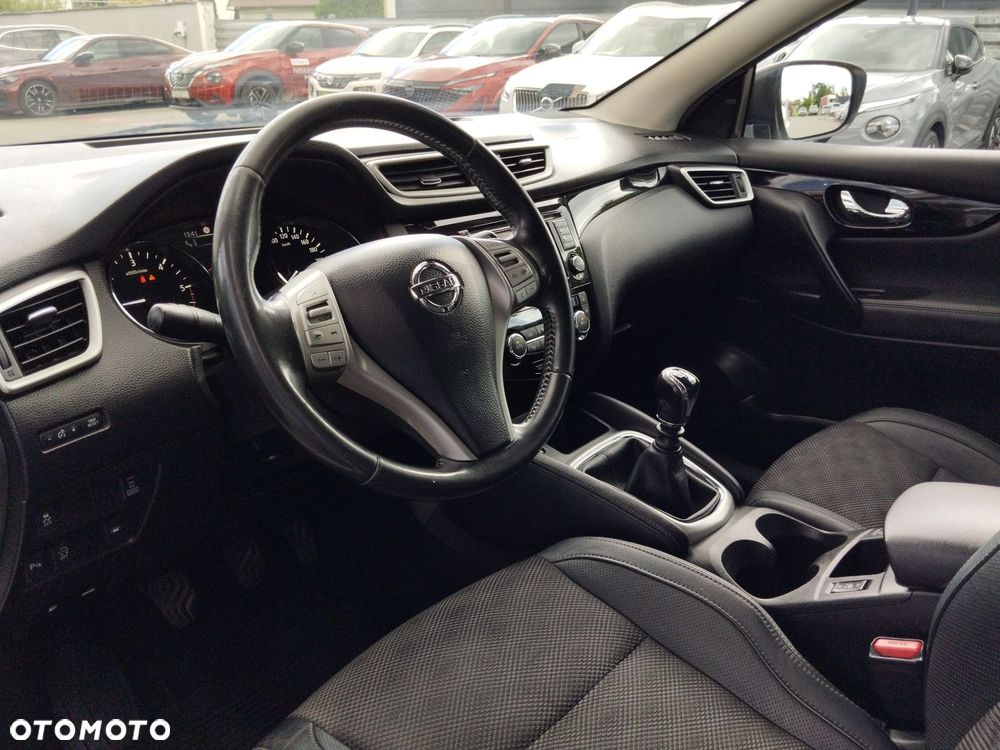 Nissan Qashqai 1.6 dCi 4x4 Tekna S&S - 9