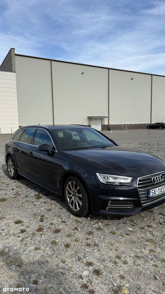 Audi A4 Avant 2017 photo 2