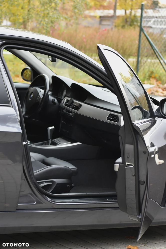 BMW Seria 3 - 28