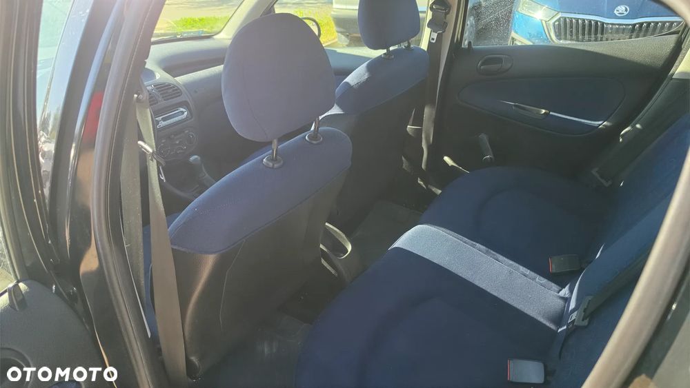Peugeot 206 1.4 XR Presence - 16