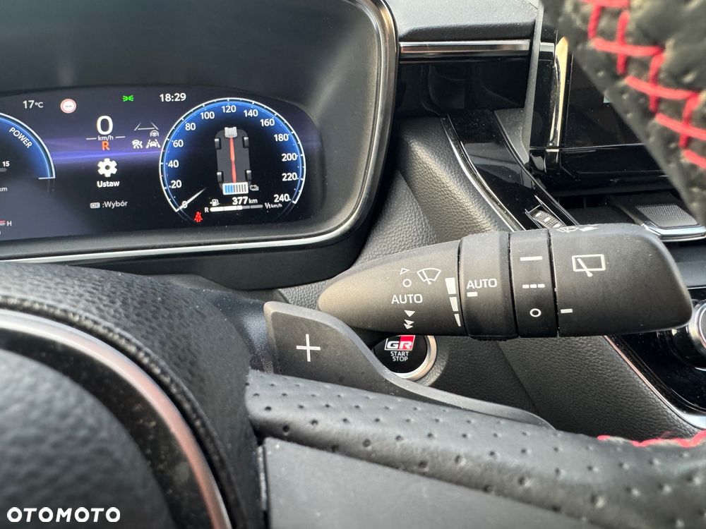 Toyota Corolla 2.0 Hybrid GR Sport Dynamic - 30