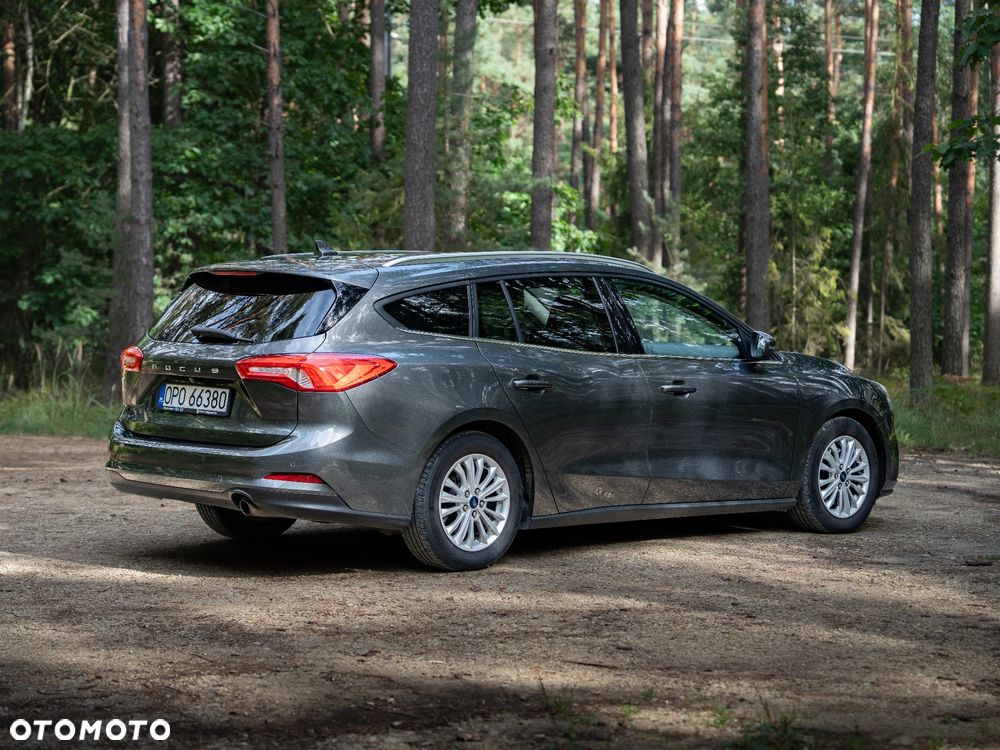 Ford Focus 2.0 EcoBlue Titanium - 3