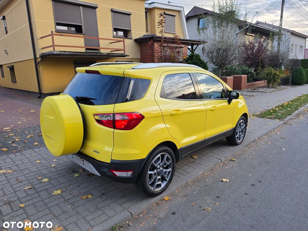 Ford EcoSport - 4