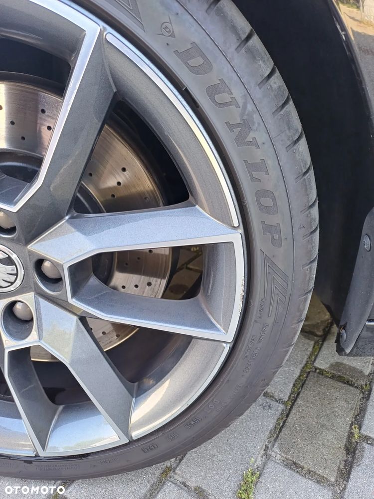 Skoda Octavia 2.0 TSI RS 245 DSG - 25