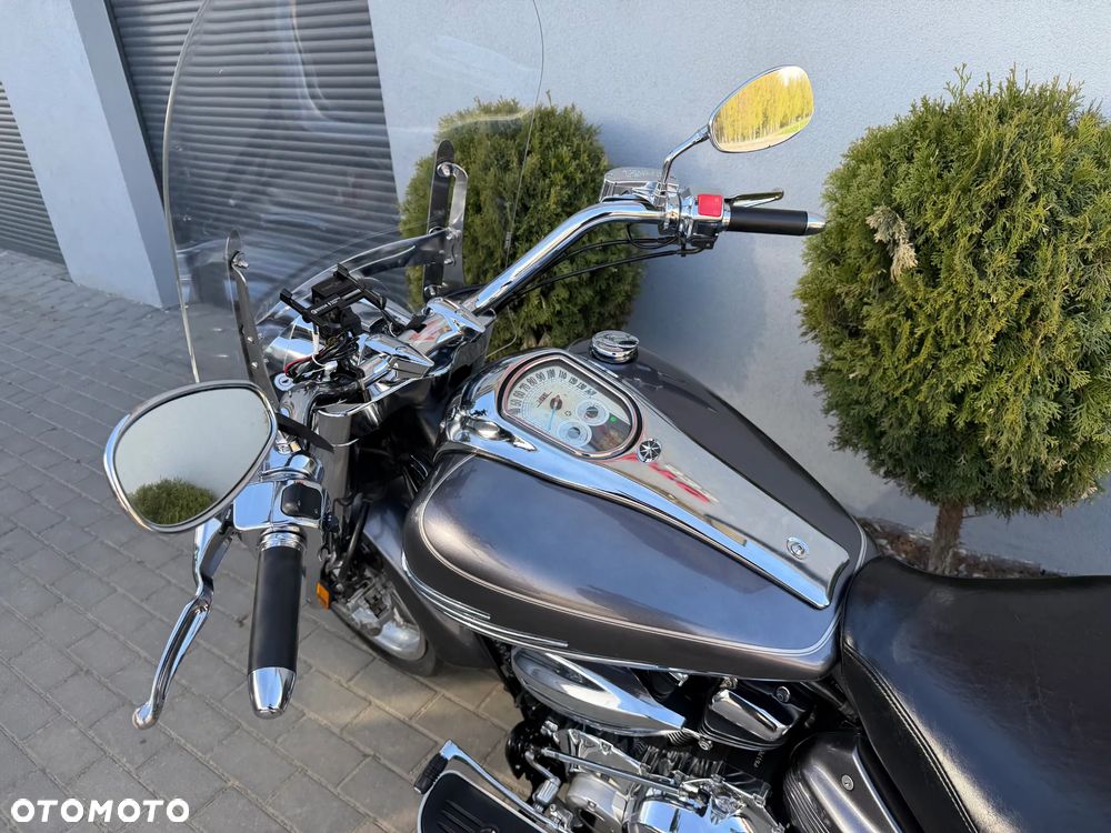 Yamaha XV - 35