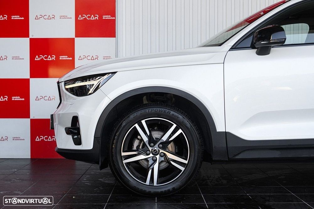 Volvo XC 40 1.5 T2 Plus Dark Auto - 10
