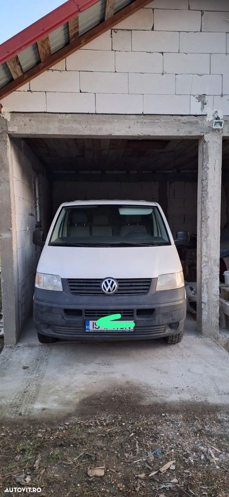 Volkswagen Transporter Caravelle Comfortline Scurt - 2