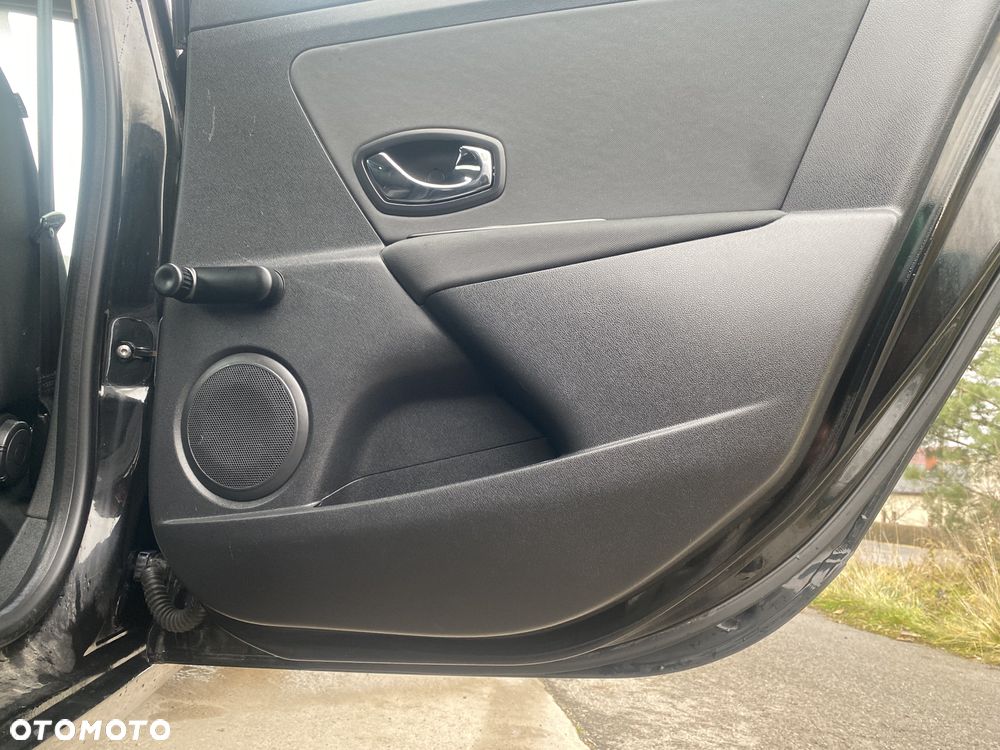 Renault Megane 1.6 16V 100 TomTom Edition - 19