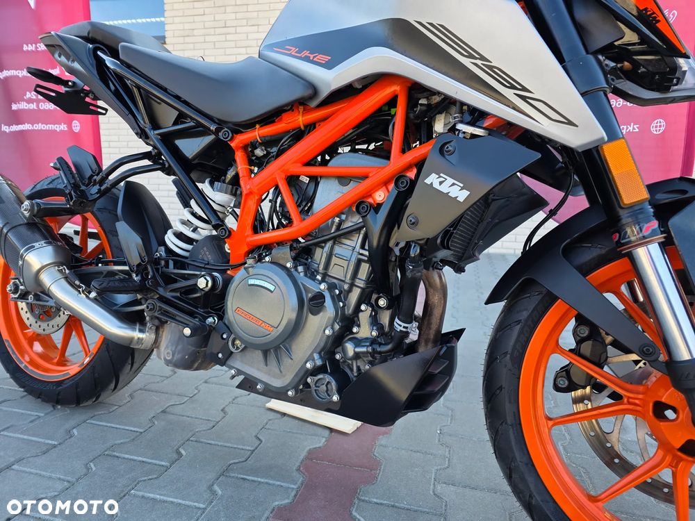 KTM Duke - 12