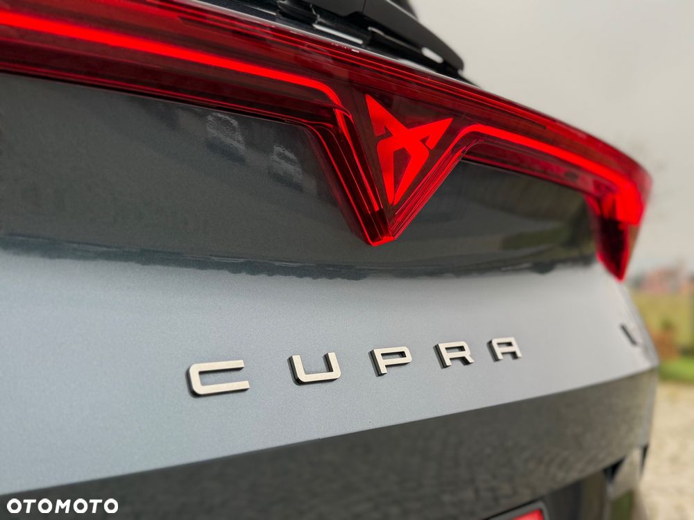 Cupra Formentor 2.0 TSI 4Drive DSG VZ Black Edition - 28