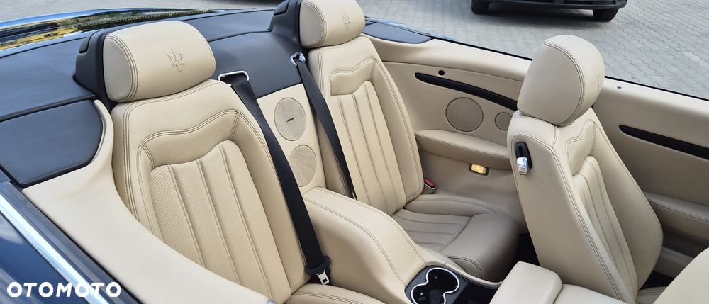 Maserati GranTurismo S Automatik - 28