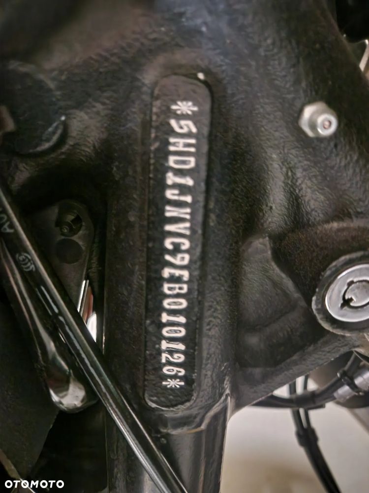 Harley-Davidson Softail Fat Boy - 11