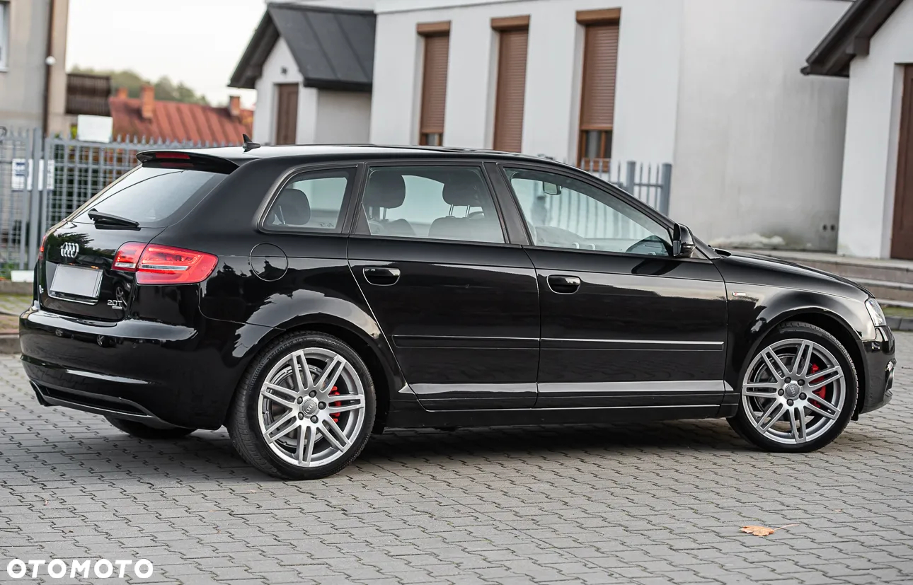 Audi A3 2.0 TFSI Sportback quattro S tronic S line Sportpaket - 3