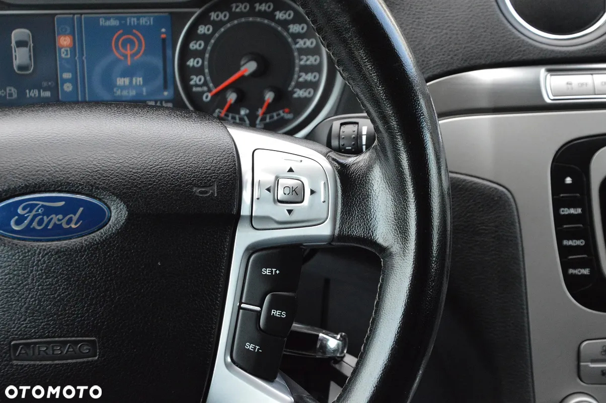 Ford Galaxy 2.0 TDCi Titanium - 16