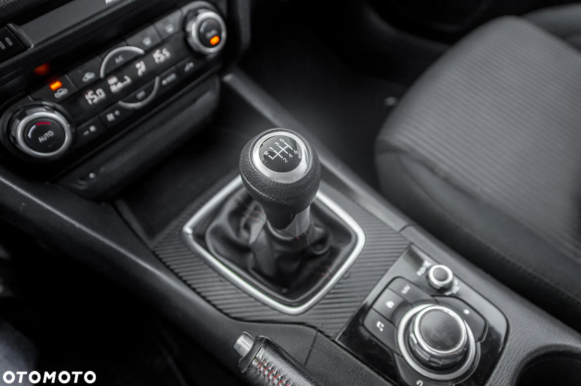 Mazda 3 SKYACTIV-D 150 Sports-Line - 31