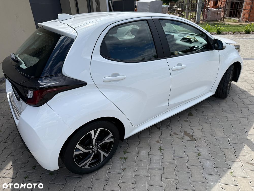 Toyota Yaris 1.5 Comfort - 10