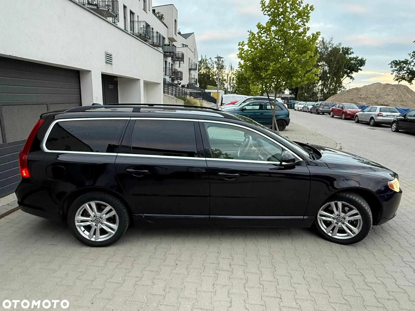 Volvo V70 D5 Momentum - 2