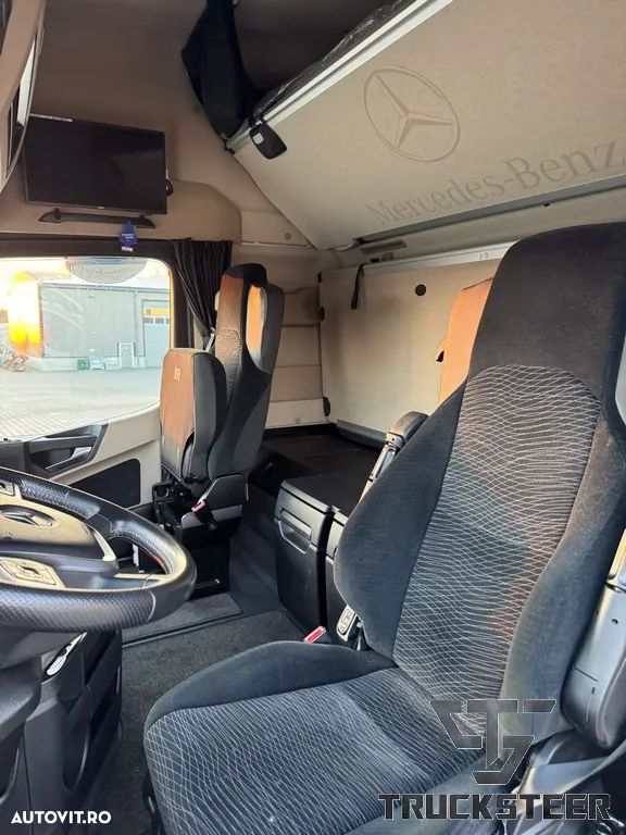 Mercedes-Benz Actros 1853 - 14