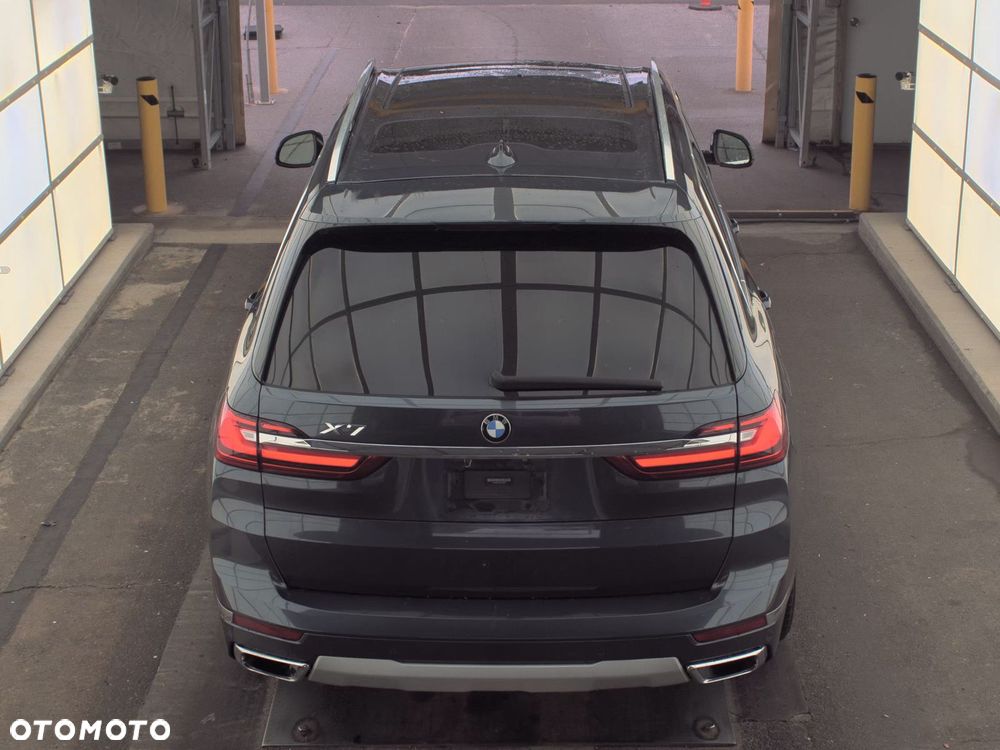 BMW X7 xDrive40i - 5