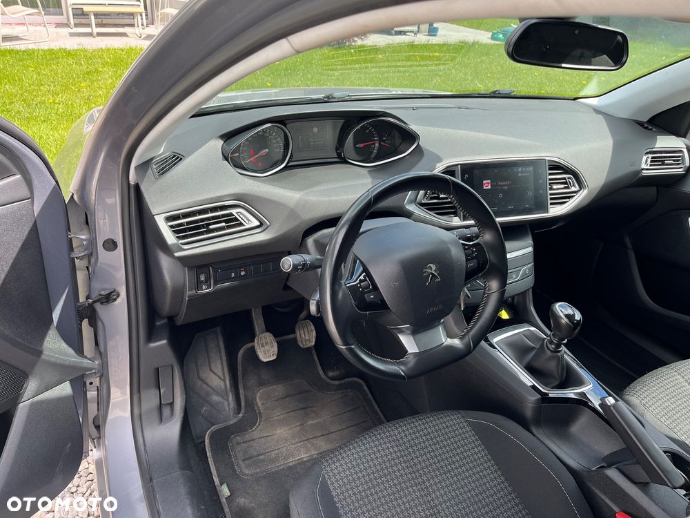 Peugeot 308 BlueHDi FAP 130 Stop & Start Allure Pack - 6