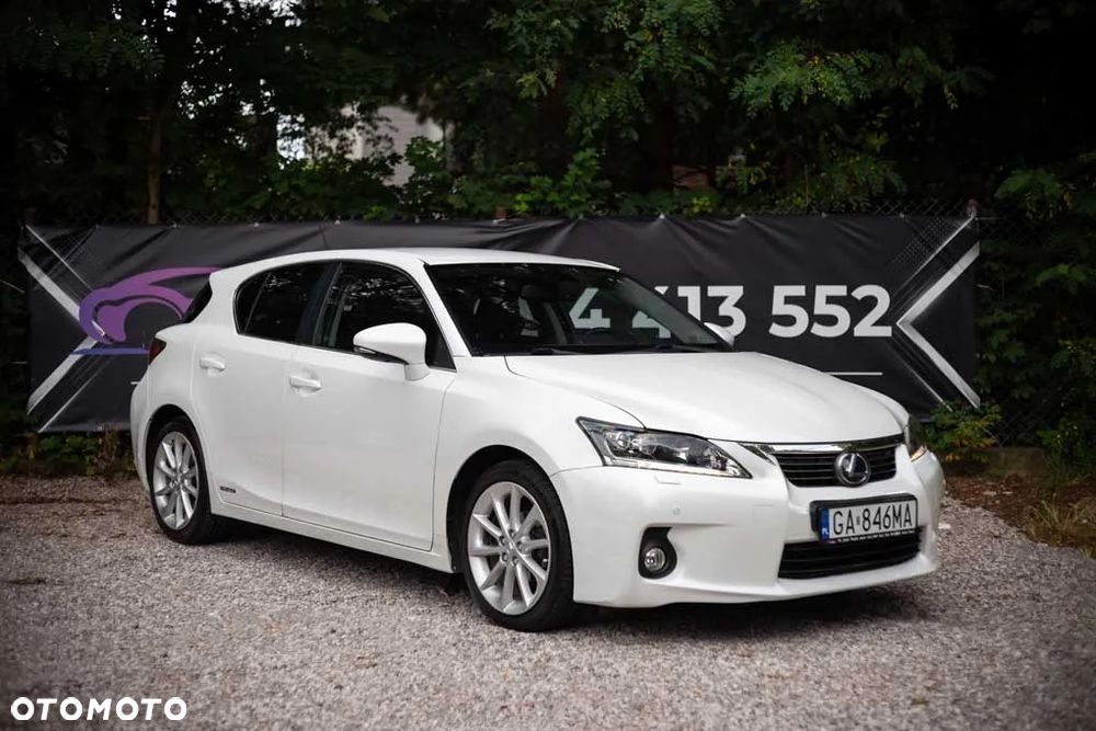 Lexus CT 200h Impression Line - 9