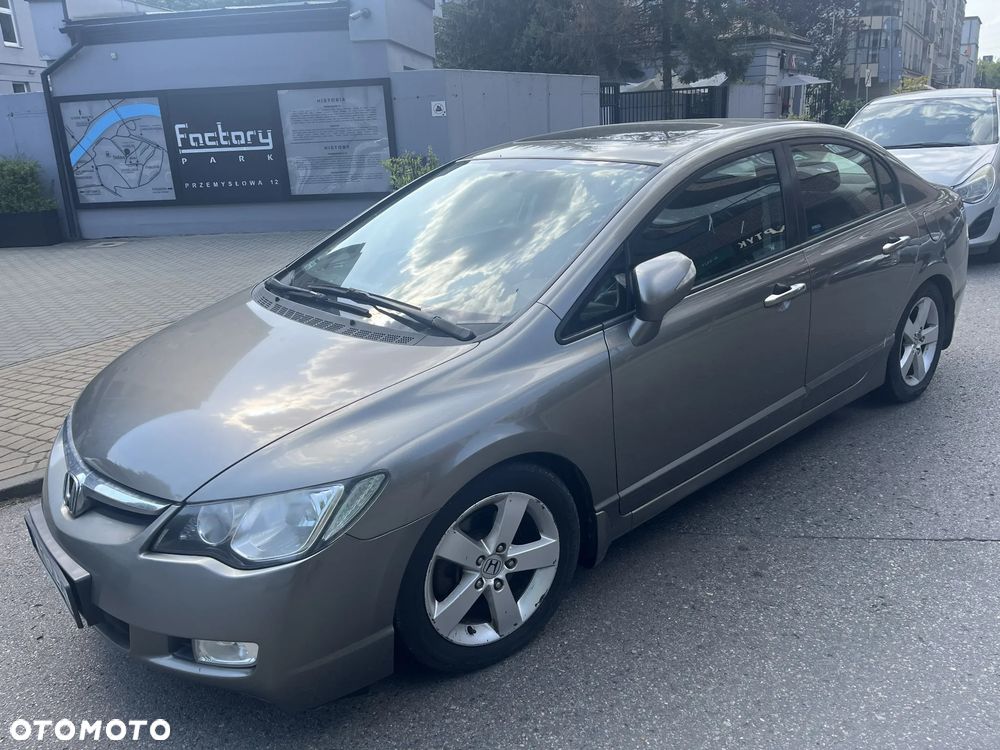 Honda Civic 1.8 Executive - 1
