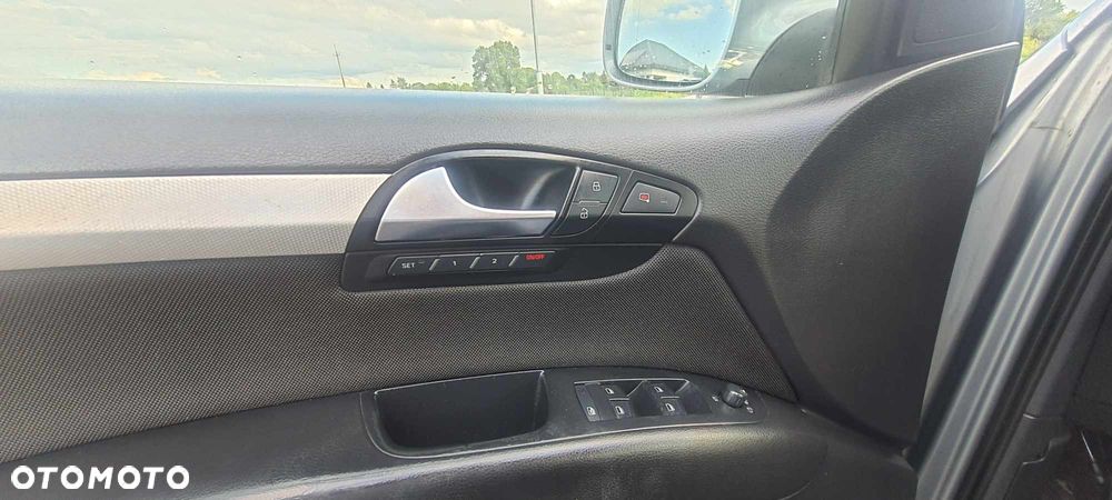 Audi Q7 3.0 TDI Quattro Tiptronic - 13