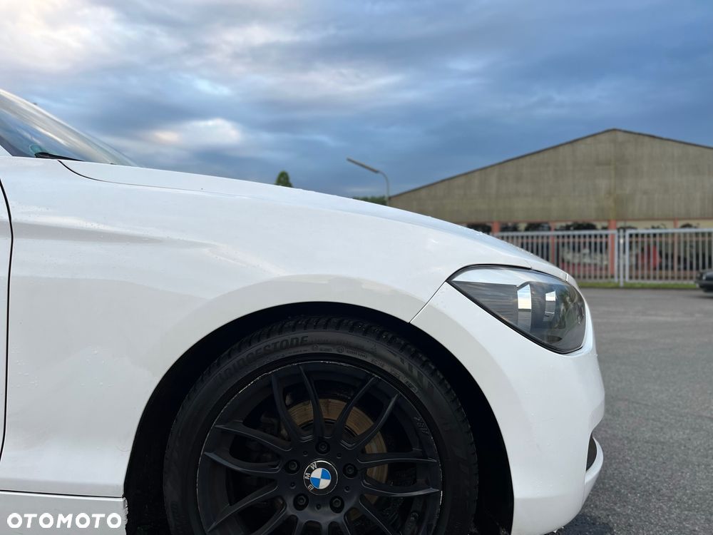 BMW Seria 1 118i Sport Line - 7