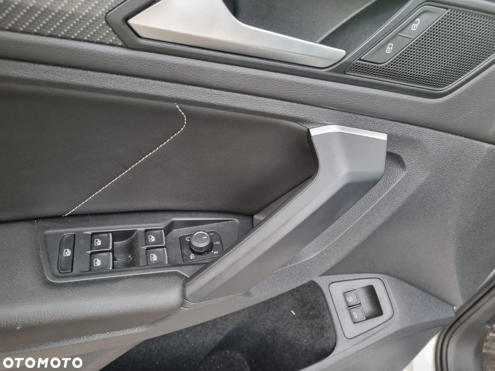 Volkswagen Tiguan - 9