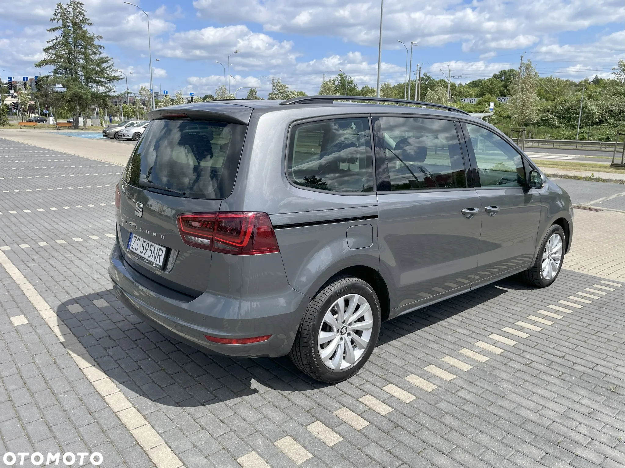 Seat Alhambra 2.0 TDI Style DSG - 7