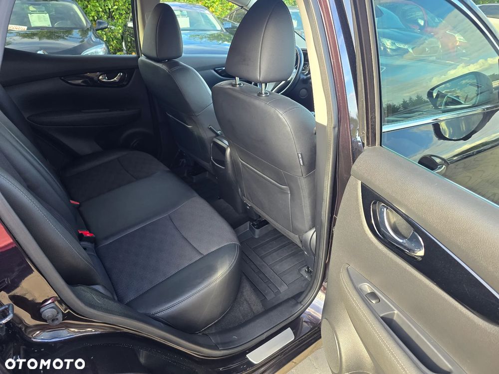 Nissan Qashqai - 10
