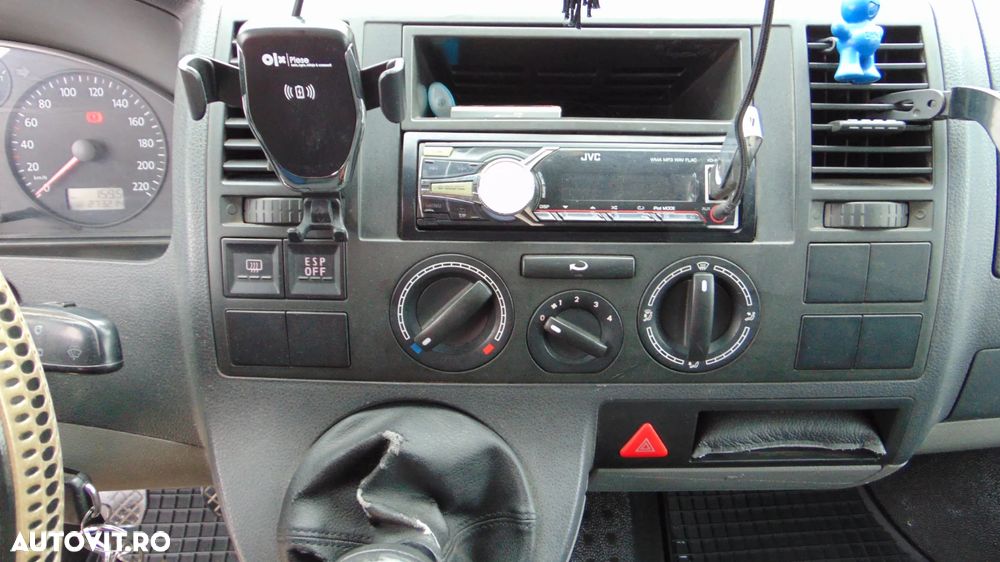 Volkswagen Transporter T5 - 10