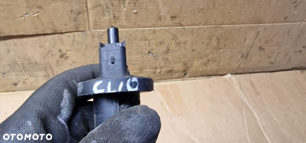 Zaworek elektrozawór ciśnienia paliwa Renault Clio III 1.2 TCE 8200660852 - 6