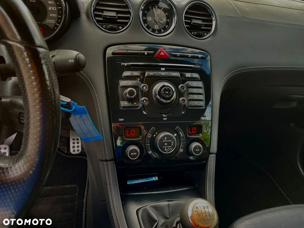 Peugeot RCZ 1.6 200 THP - 22