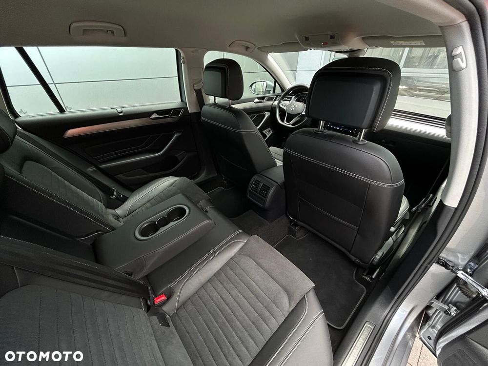 Volkswagen Passat 1.5 TSI EVO Elegance DSG - 10