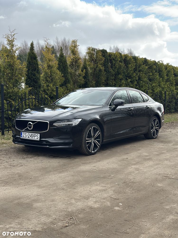 Volvo S90 D4 Momentum - 1