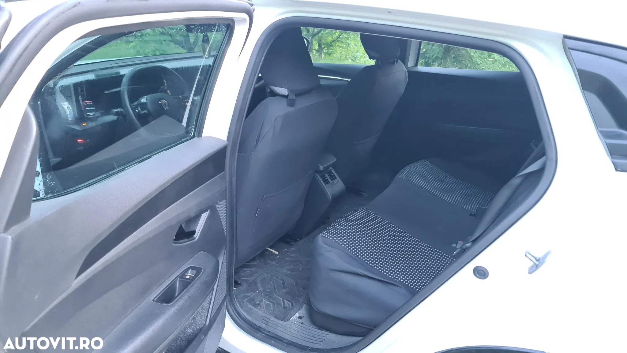 Renault Megane E-TECH EV60 super charge equilibre - 11