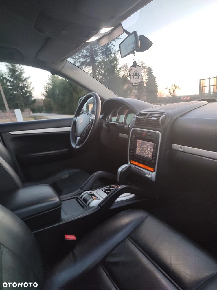 Porsche Cayenne S Tiptronic - 2