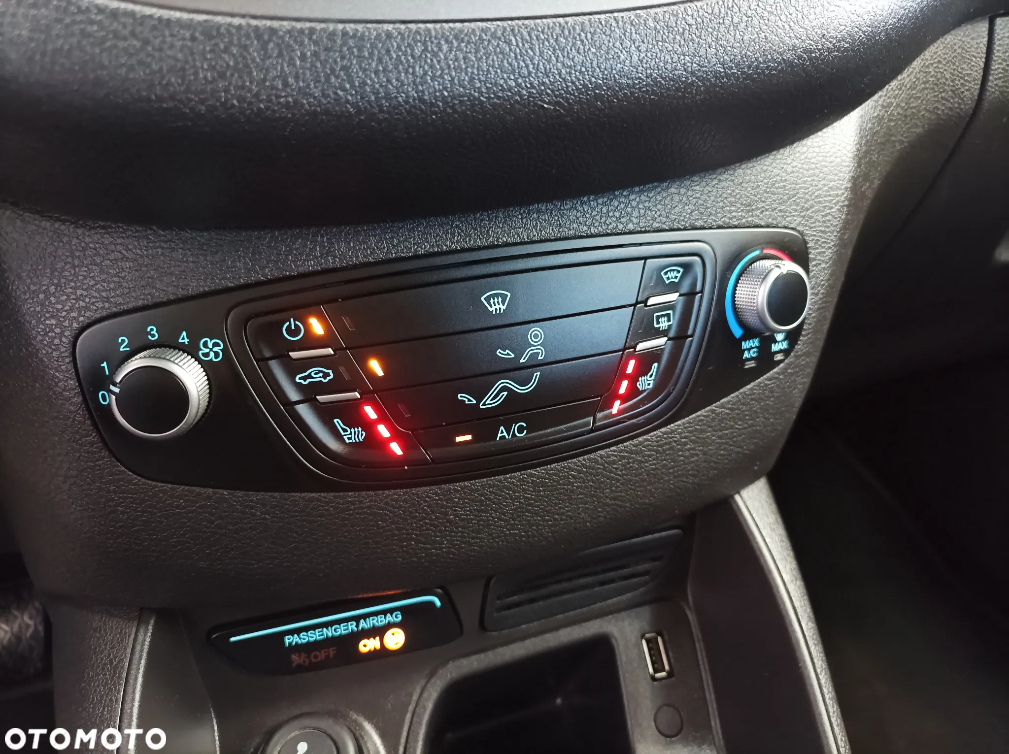 Ford Transit Courier S&S Trend - 15
