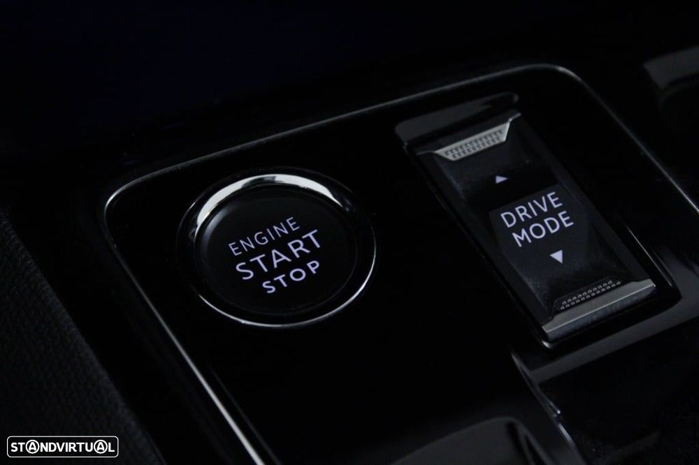 Peugeot 5008 1.2 PureTech Allure Pack EAT8 - 30