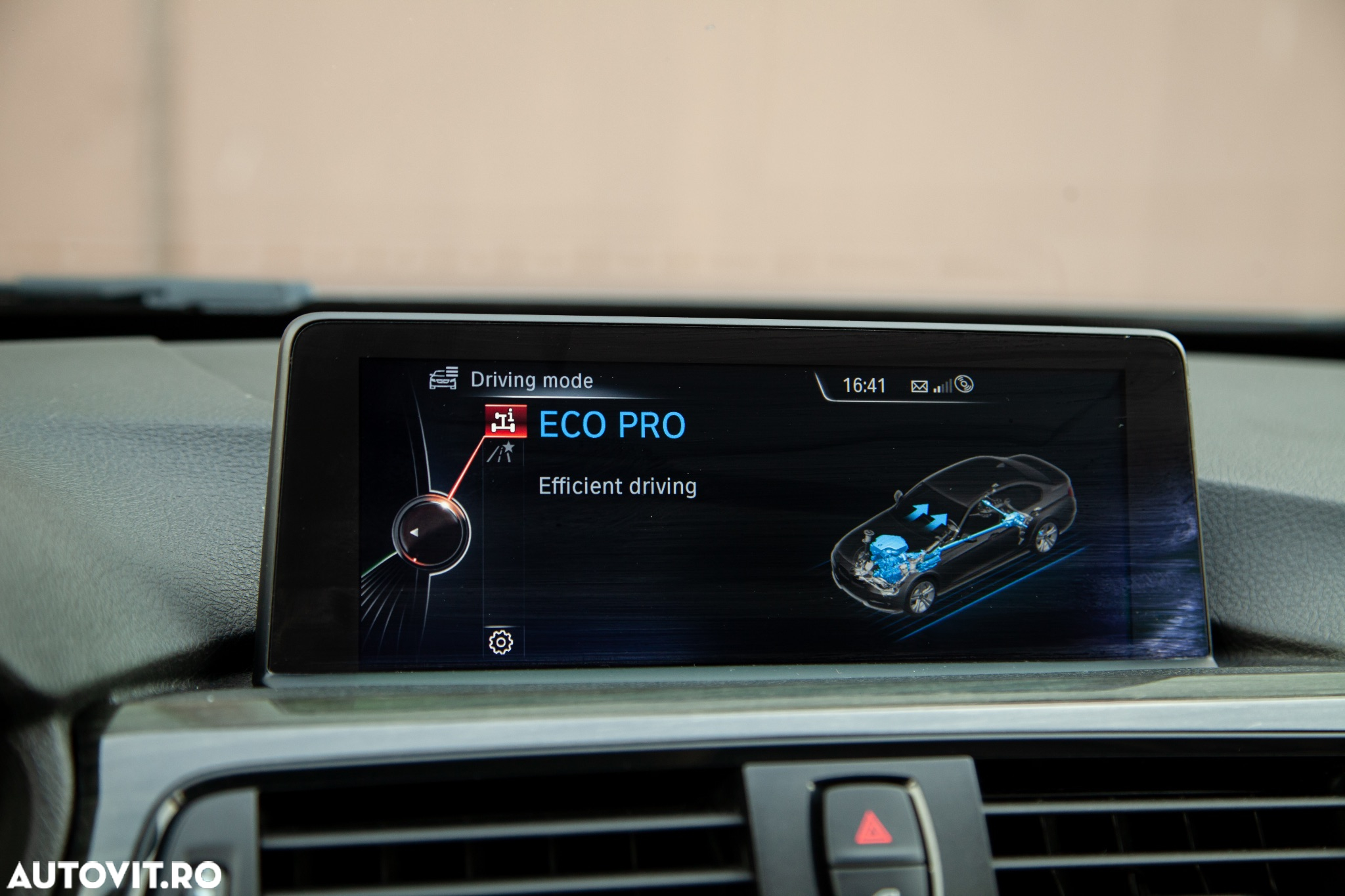 BMW Seria 3 320d Aut. Luxury Line - 35