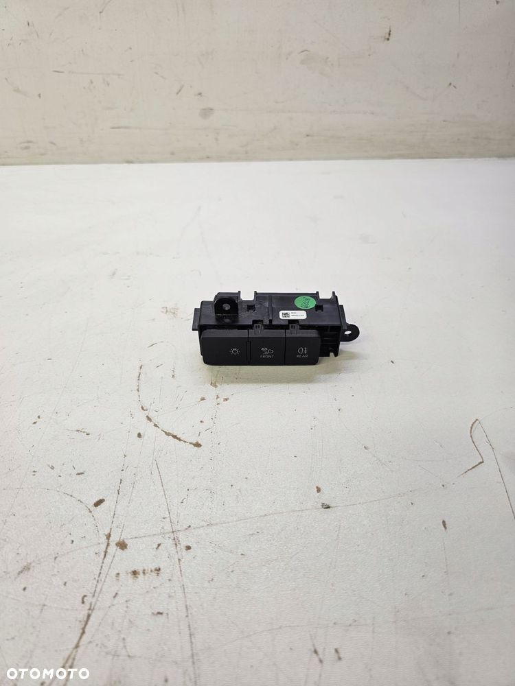 PRZEŁĄCZNIK ŚWIATEŁ AUDI Q3 Q7 A6 A7 A8 4K1951501 - 1
