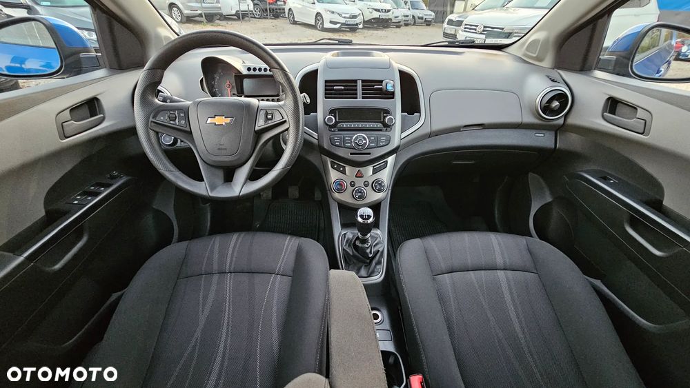 Chevrolet Aveo 1.4 16V LS Design+ - 7