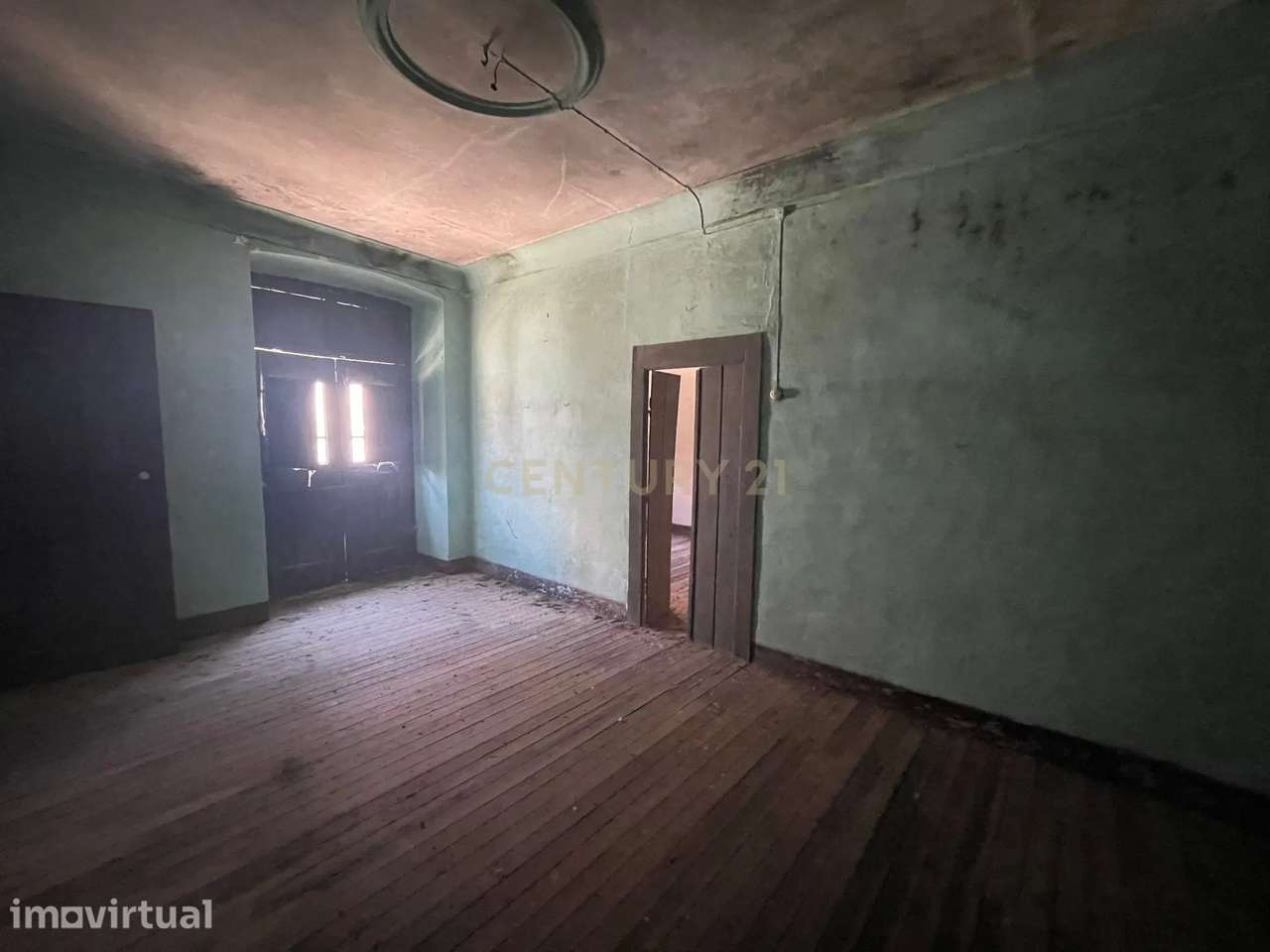 Moradia, 320 m², Fronteira - Grande imagem: 4/22