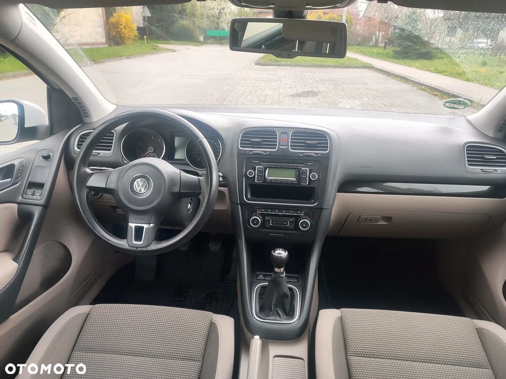 Volkswagen Golf 1.4 Style - 28