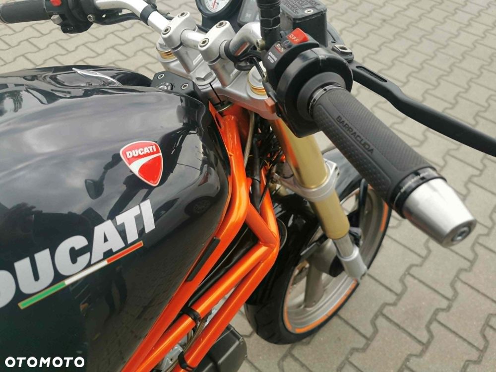 Ducati Monster - 3