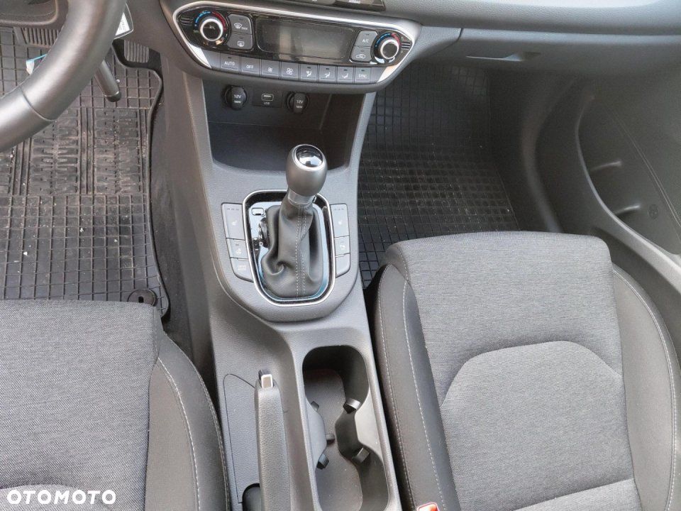 Hyundai i30 - 21